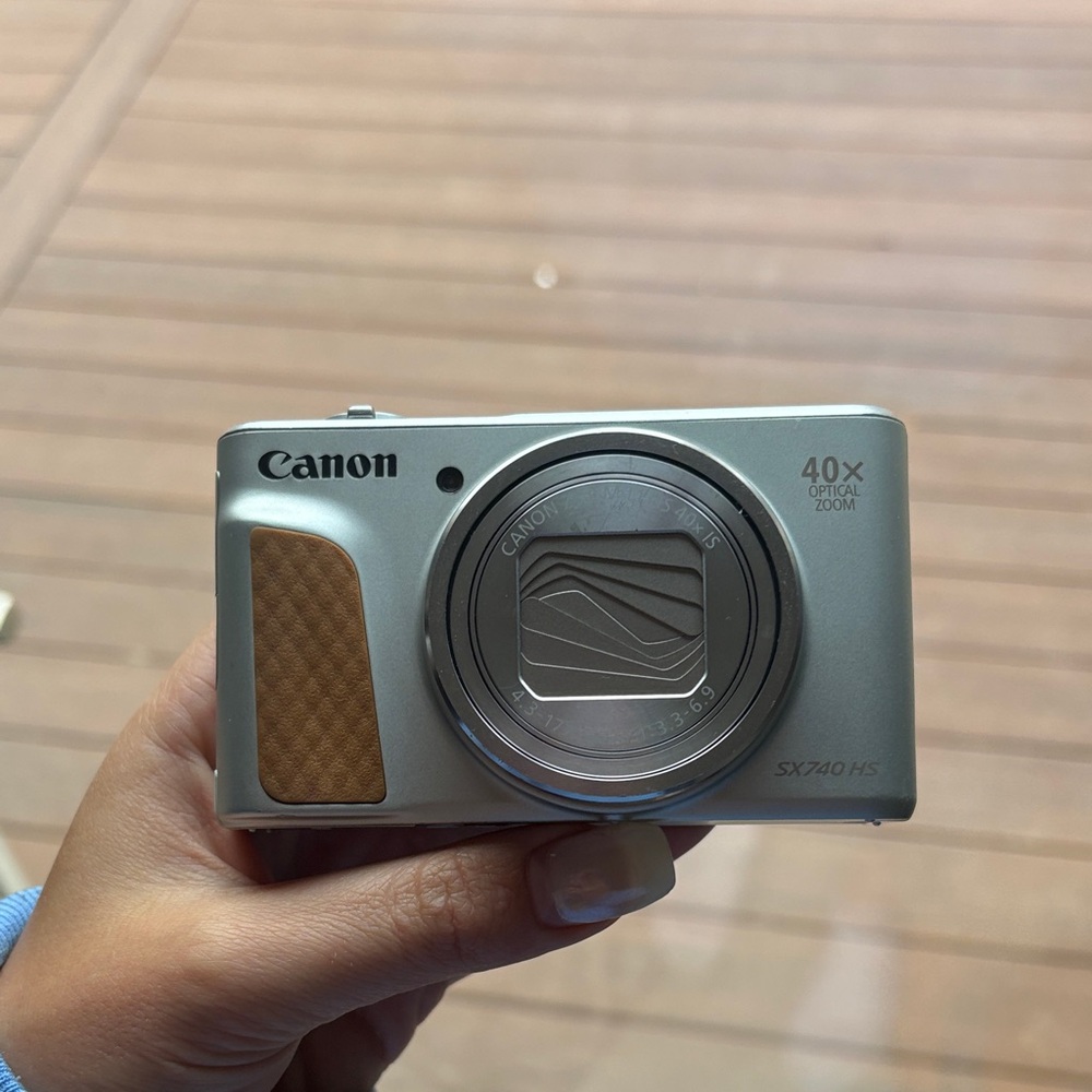 Canon SX740HS Silver and Tan Digital Camera